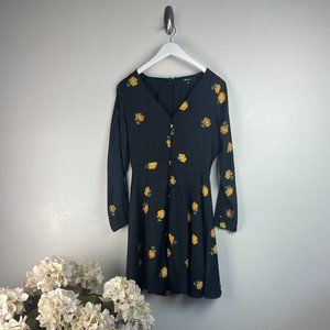 Lilyblossom Button-front dress